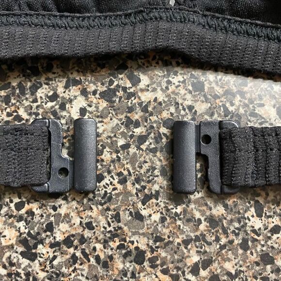 Seafolly NWT Essentials Fixed Triangle Bikini Top Black Size 6 - Picture 16 of 16